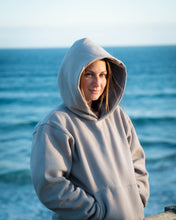 Load image into Gallery viewer, Seeker Hoodie - Fog